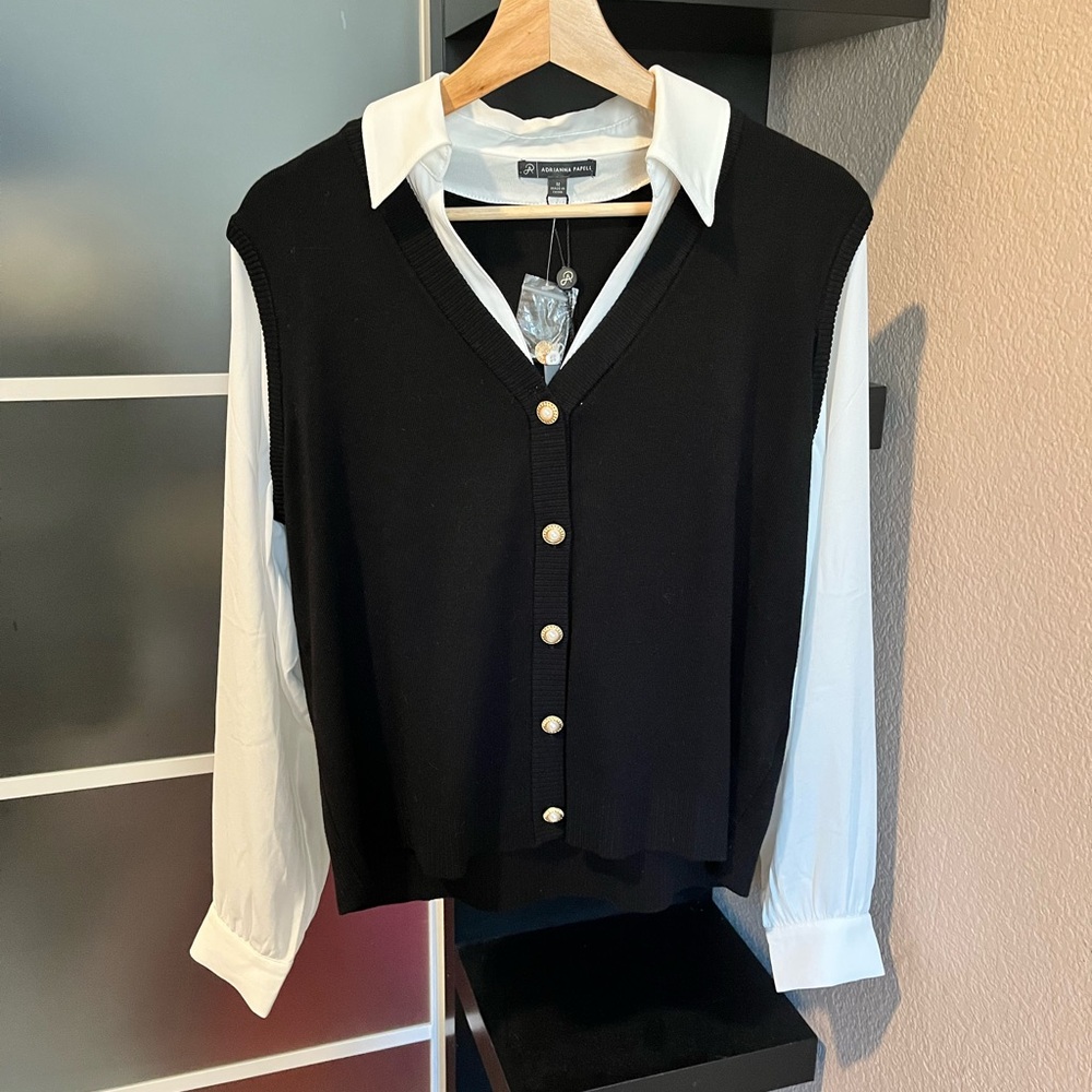 Adrianna Papell Black and Ivory Vest